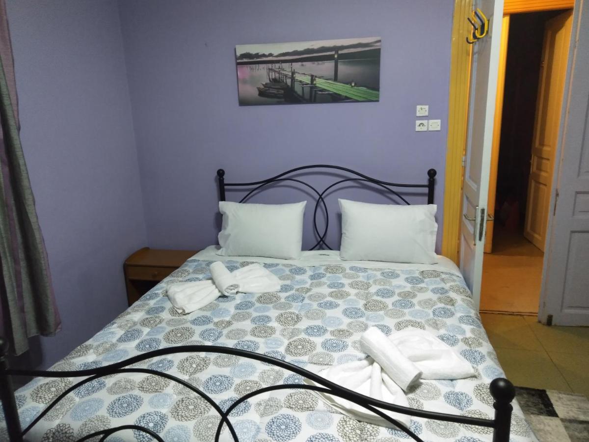 Auberge de jeunesse Pinguino à Athènes Extérieur photo