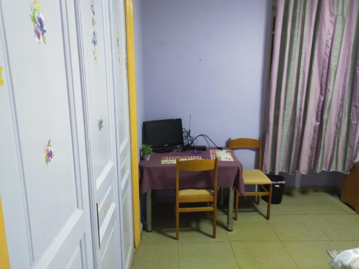 Auberge de jeunesse Pinguino à Athènes Extérieur photo